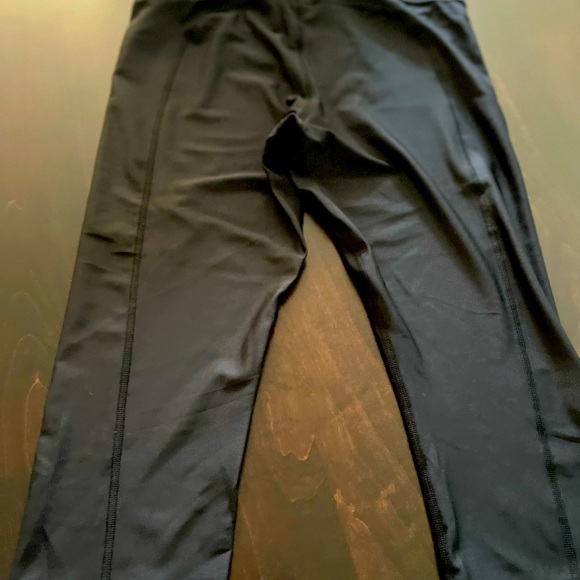 Under Armour Leggings - Picture 2 of 2